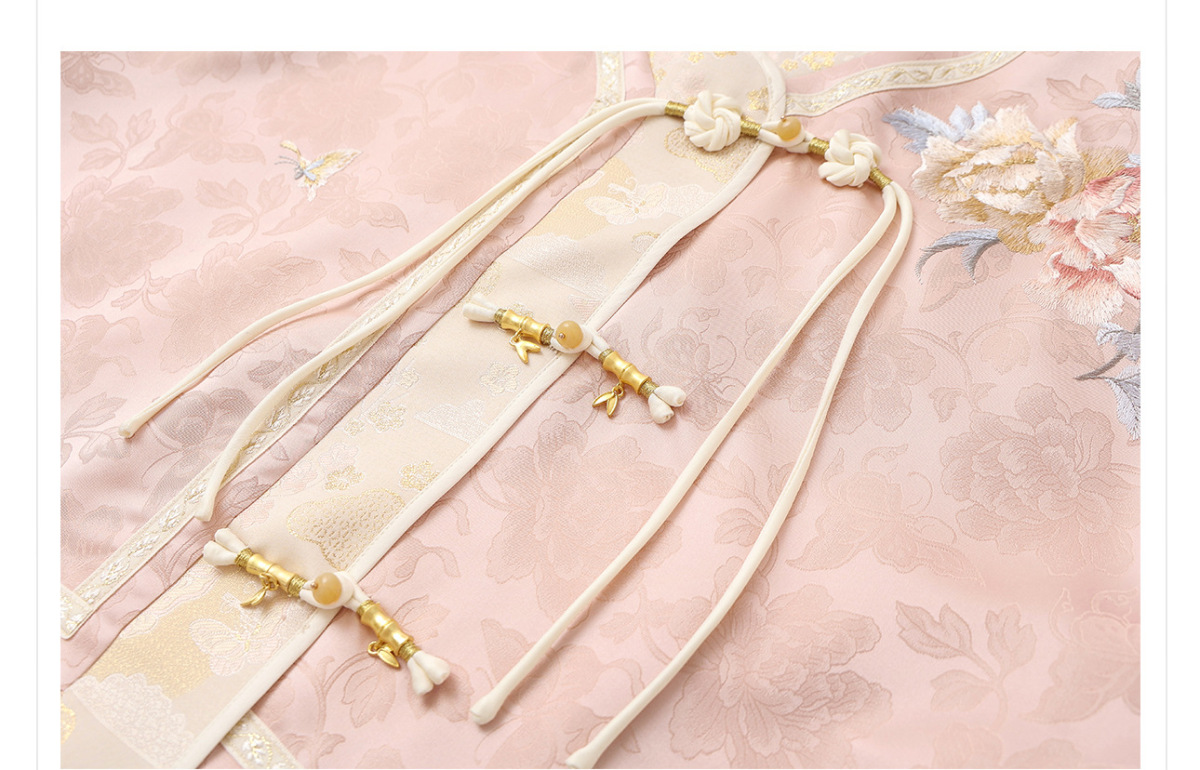 Áo khoác nữ thêu thủ công họa tiết hoa cổ chữ V dáng ngắn tay loe — Phấn phủ Peach Mist (giao hàng trong 7 ngày)