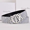 White cloth silver buckle o