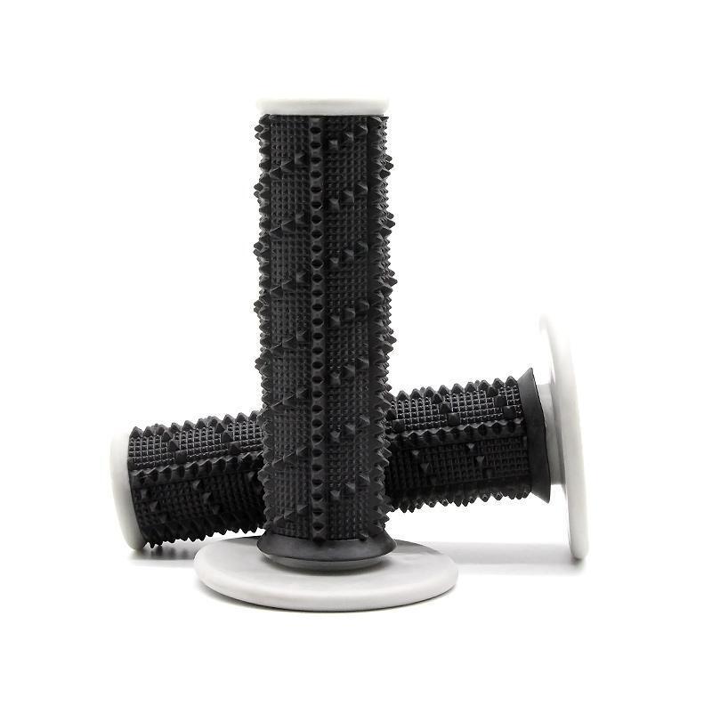 ブラックグレー