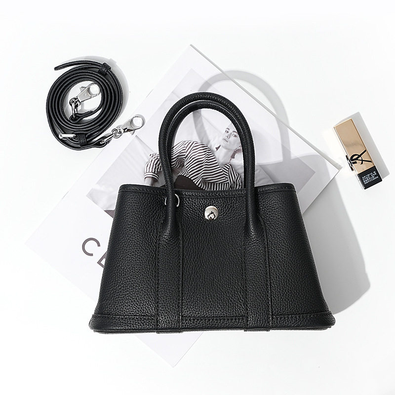Đen 25cm (da bò lớp đầu tiên)