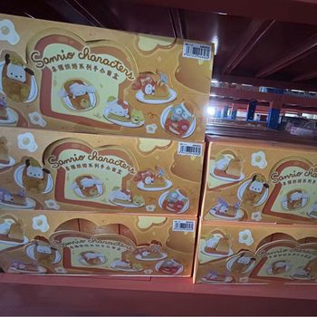 Can Be Carried or Boxed-Sanrio Characters Happy Baking Series Hand-Made Blind Box