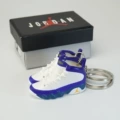 9 Kobe Bryant a pair with red flying man box