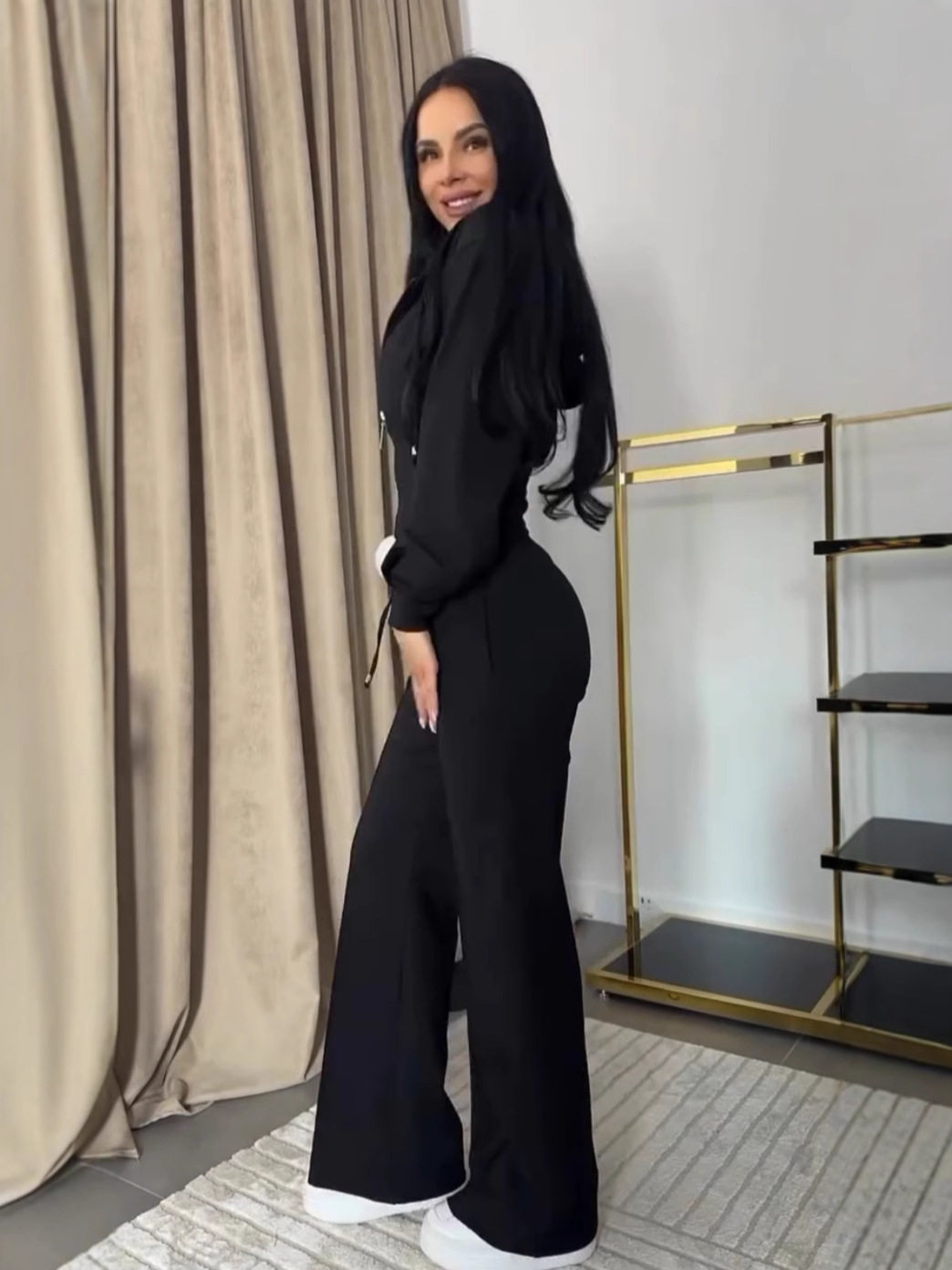 European and American 2025 Spring and Autumn Women's Long-Sleeved Slim Short Two-Piece Set Cross-Border Independent Station Popular Hooded Casual Suit