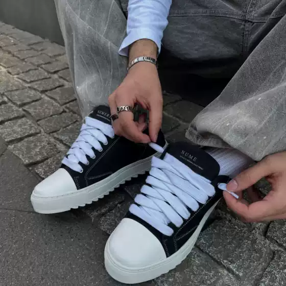 Lace-up