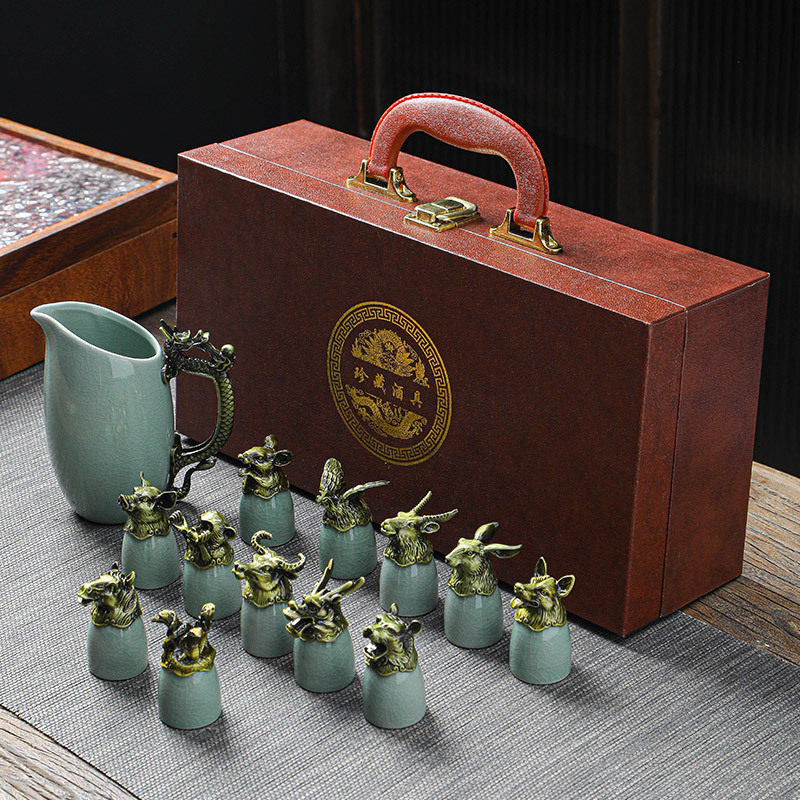 New Product Zodiac Ceramic Beast Head Wine Kit High-end Gift Box suit Wine Glass Wine Disposer Business Accompanying Gift