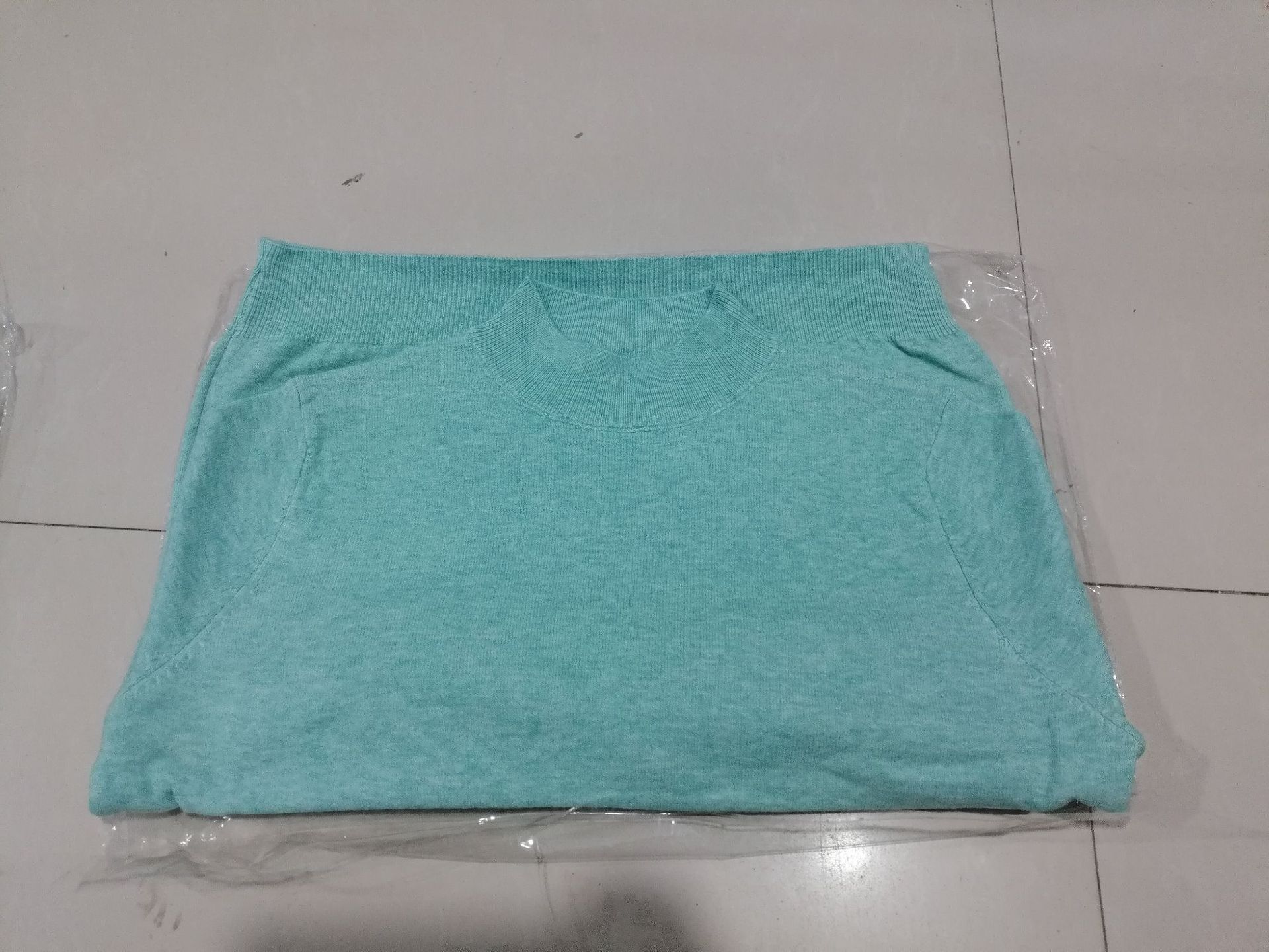 雪桐半高领针织衫长袖套头内搭打底都市女装秋冬保暖宽松毛衣纯色