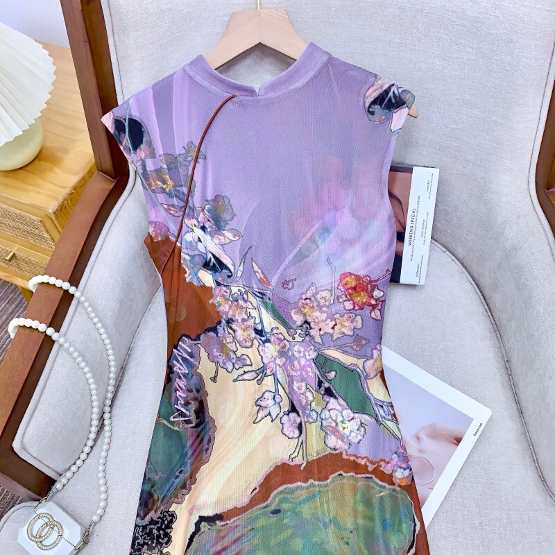 Đầm ôm body nữ in họa tiết trừu tượng phối màu tương phản dáng đuôi cá — Phiên bản mở rộng màu đen và cà phê, Phiên bản mở rộng màu tím và màu be, Phiên bản thông thường màu cà phê đen, Phiên bản thông thường màu tím và màu be