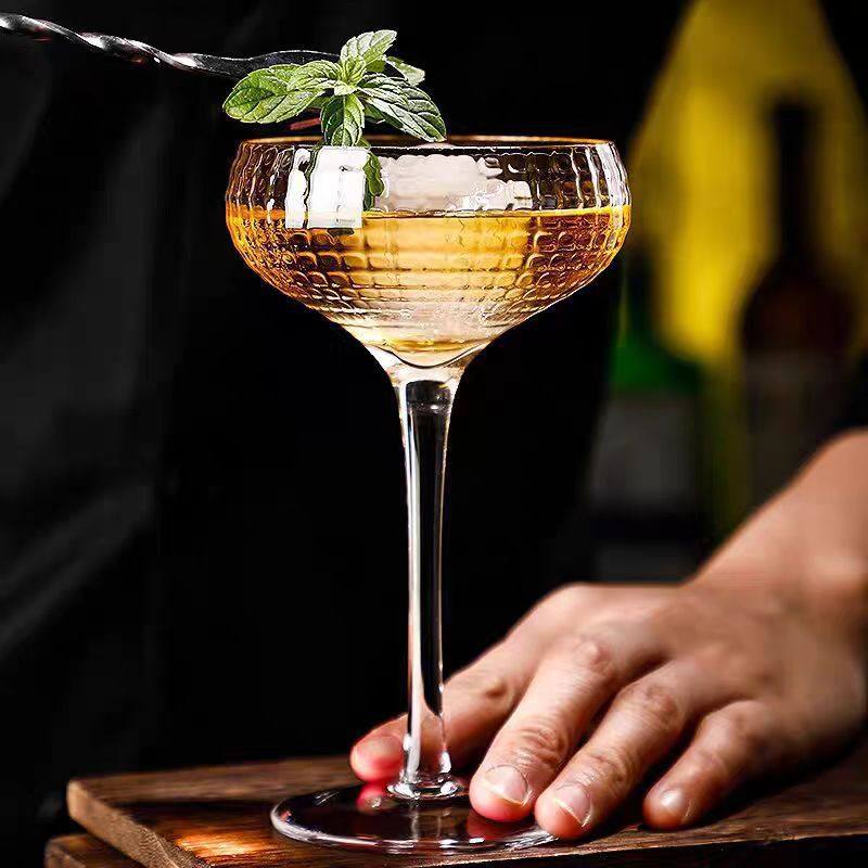 Ultra-thin Crystal Japanese-style Kimura Triangle Cocktail Cup Martini suit Wine Table Wedding Banquet Decorative Water Cup