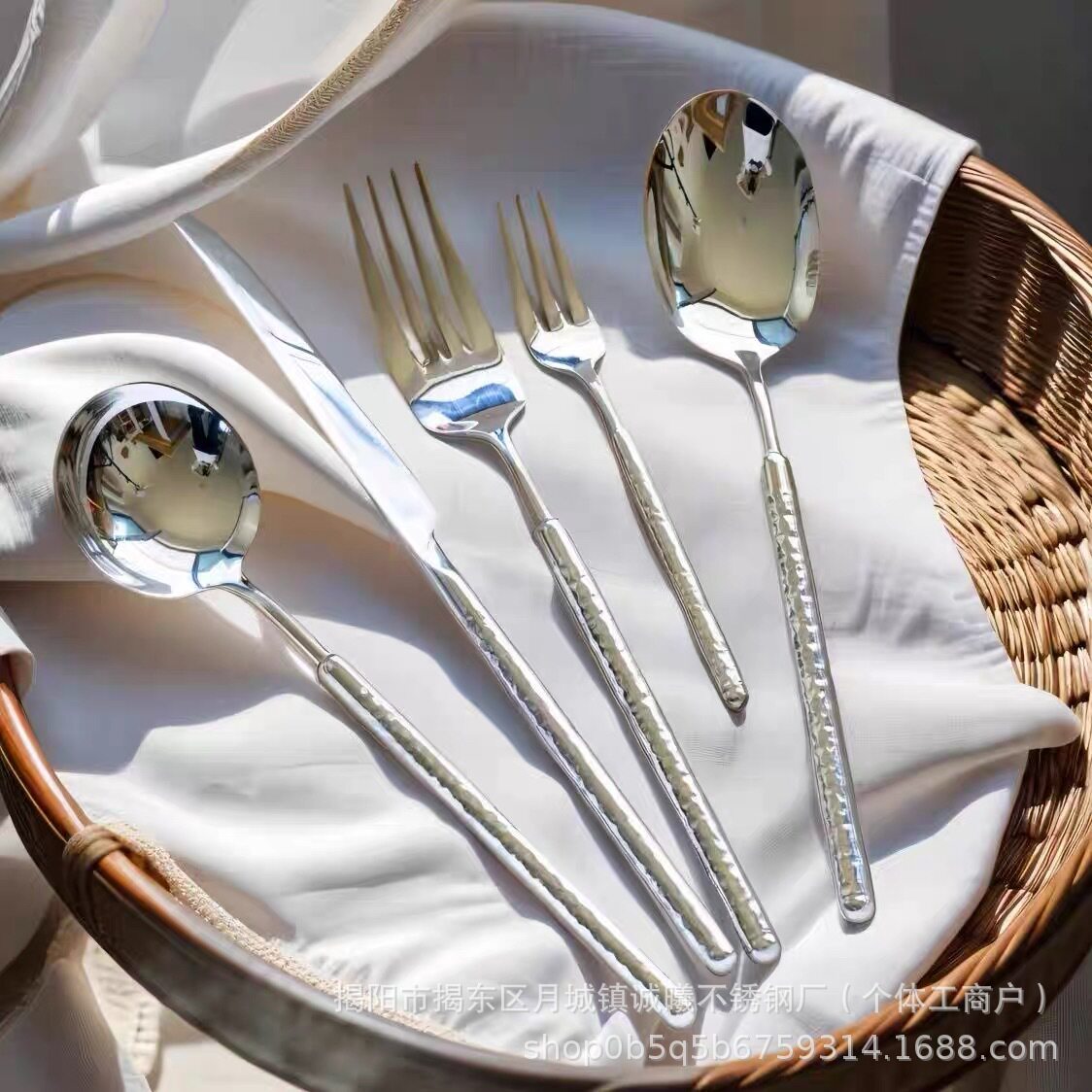 304 Stainless Steel Round Diamond Hammer Steak Knife and Fork Spoon Hotel Restaurant Household Solid Mirror Creative Tableware suit