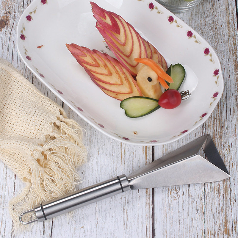 Household stainless steel fruit carving knife Apple shaper striped carving knife cucumber disc pattern cutter