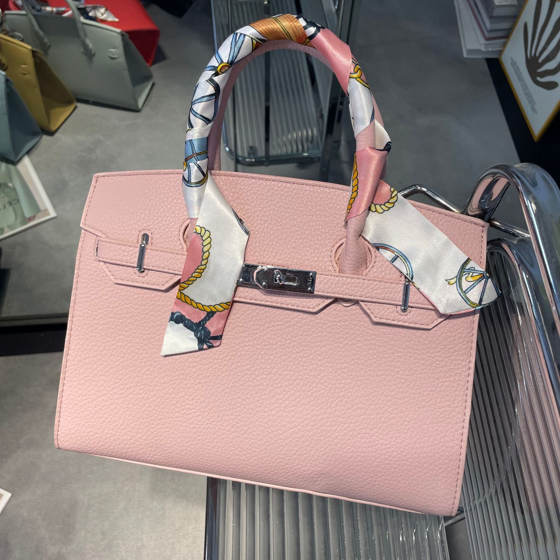 O1CN01t5Mms51KRmtGl2Pxy !!2214478481161 0 cib