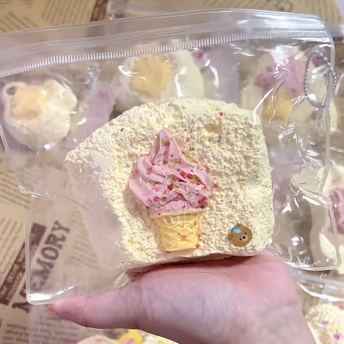 二層アイスクリームトースト