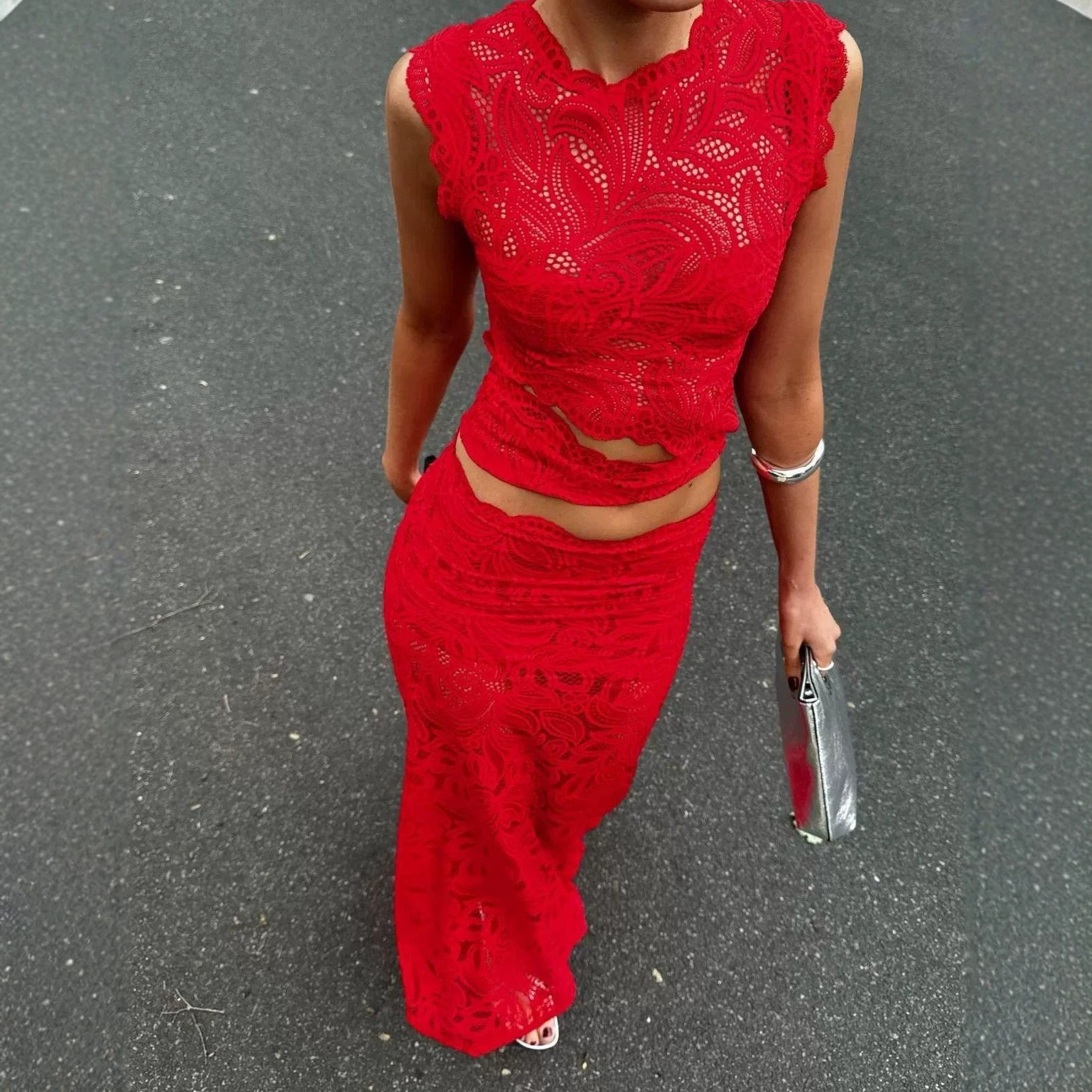 Red Lace Sleeveless Top with Asymmetrical Hem Sexy Design Mermaid Skirt Evening Wear Party Outfit Wholesale