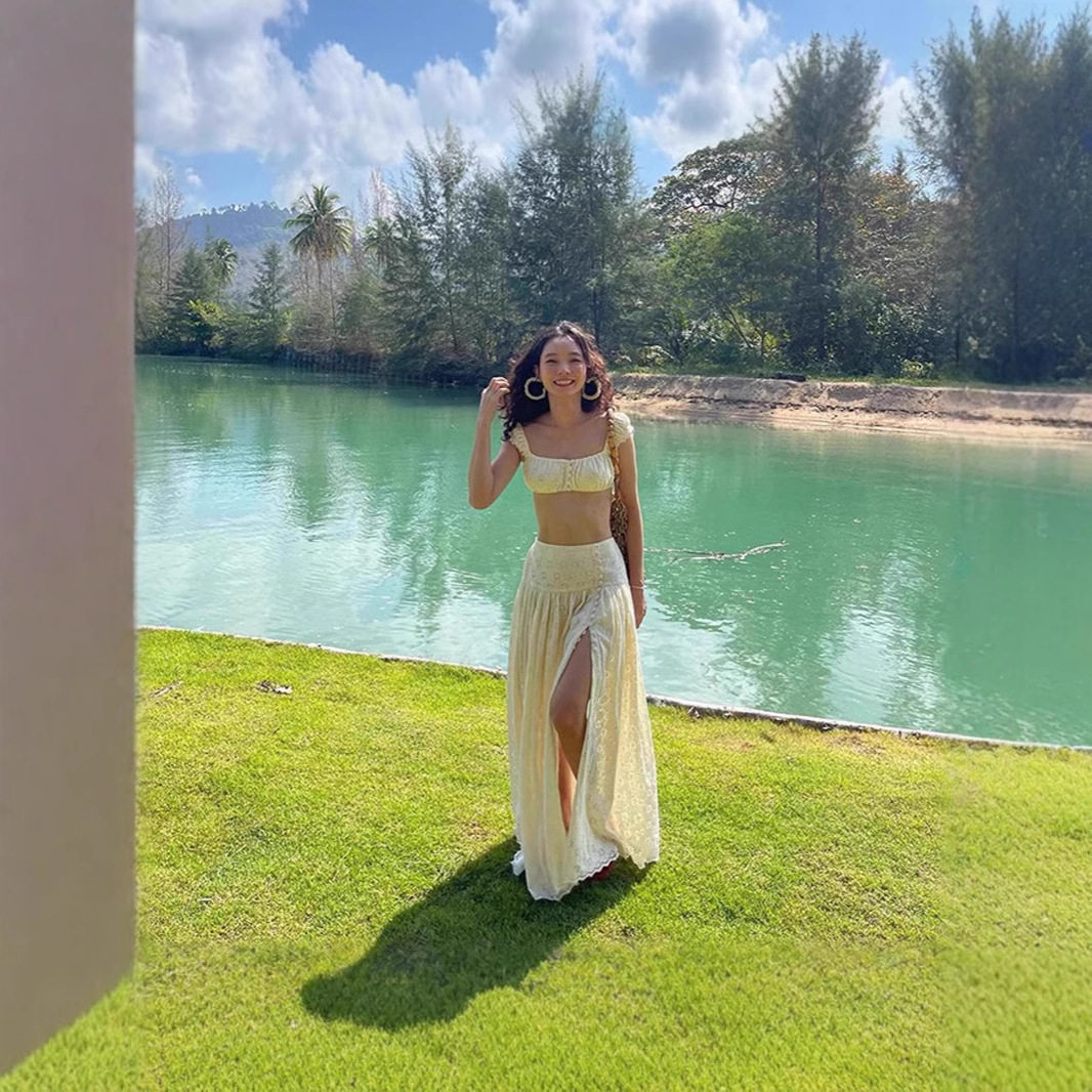 French Style Crop Top and High Waisted Skirt Set Slim Fit Sleeveless Beach Vacation Ready Wholesale Available