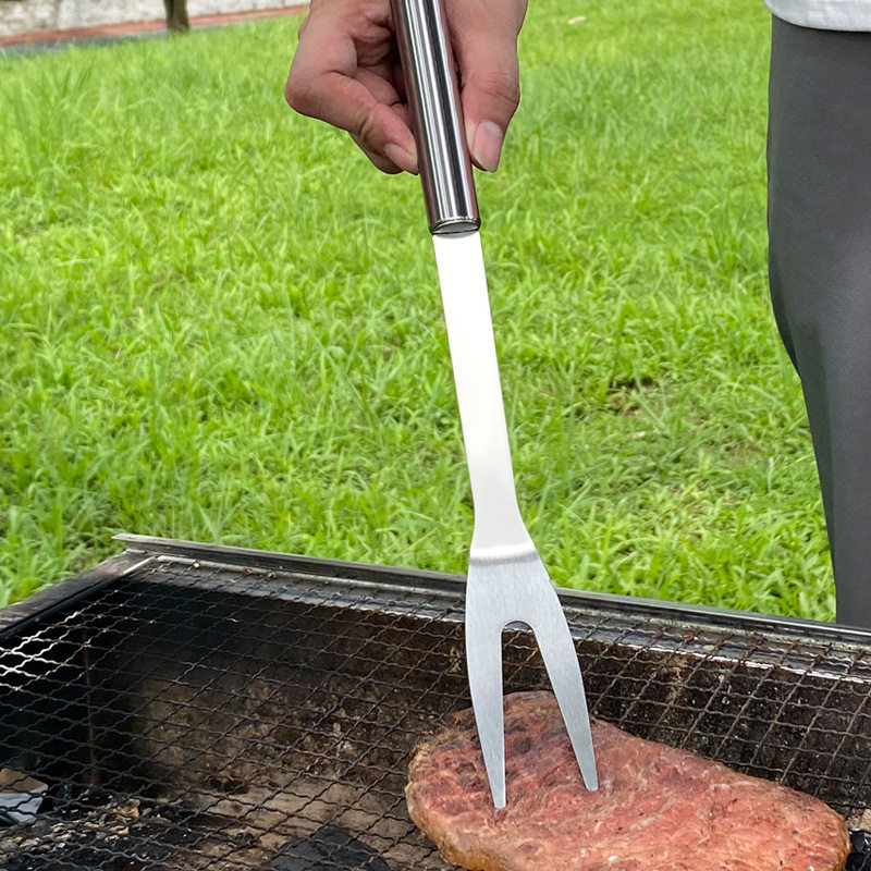 Amazon Large Tube Handle Stainless Steel Grill Shovel Fork Clip Combination Bbq Camping Outdoor Family Dinner Barbecue Set