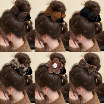 Autumn and Winter Bow Ball Head Clip for Women, High-End 2025 New Hair Clip, Shark Clip Headwear on the Back of the Head