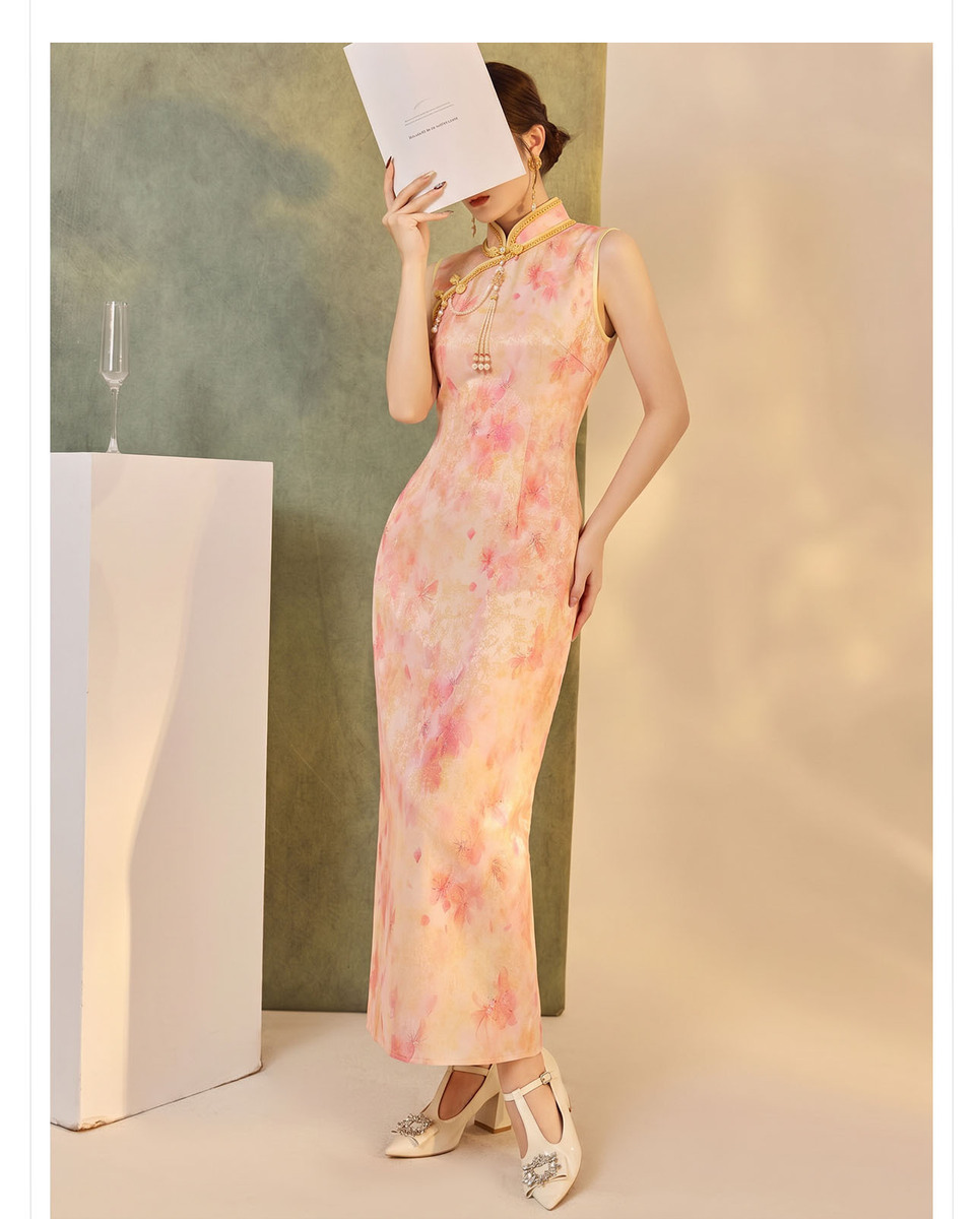 Đầm ôm body nữ cổ đứng không tay họa tiết hoa nhẹ nhàng
