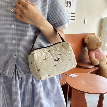 Cute Women's Portable Storage Bag Cosmetic Bag Portable Large Capacity Travel Niche Clutch Bag Cute Cartoon Small Bag