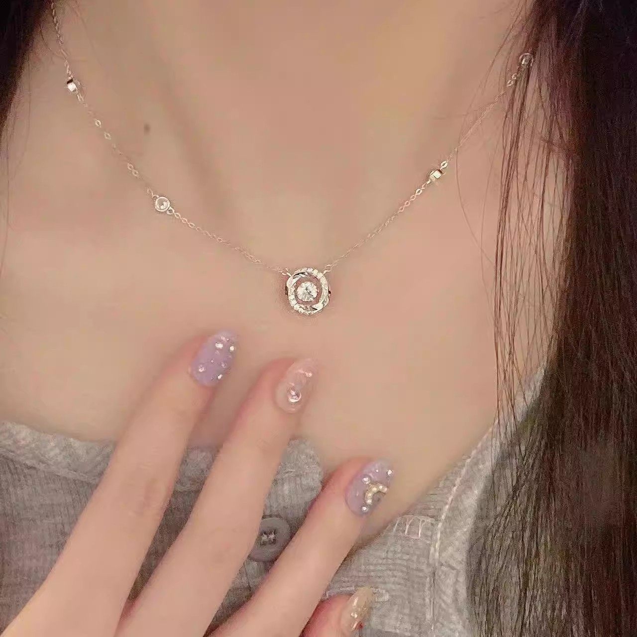 White Copper Mobius Three-Second Heart-Warming Necklace, Versatile and Smart Zircon Clavicle Chain, Accessible Luxury Chinese Valentine's Day Gift