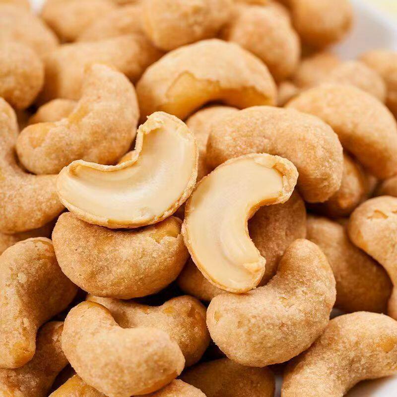 Charcoal-Roasted Cashew Nuts, New Salt-Baked Crispy Cashew Nuts, New Year's Goods, Dried Fruits, Nuts, Roasted Seeds and Nuts, Snacks, Factory Wholesale and Delivery
