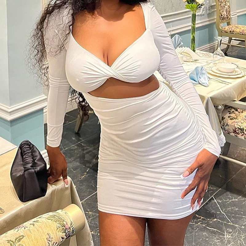 Long Sleeve Square Neck Bodycon Dress Solid Color Ruched Backless Slim Fit Stylish for Parties or Night Out