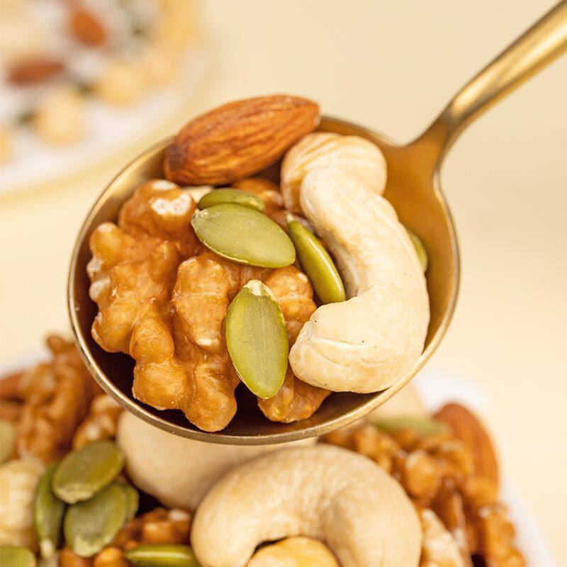 Pure Nut Mix with Seeds, Daily Premium Original Flavor Canned Dried Fruit Snacks, Small Packaging, Leisure Cross-Border E-Commerce