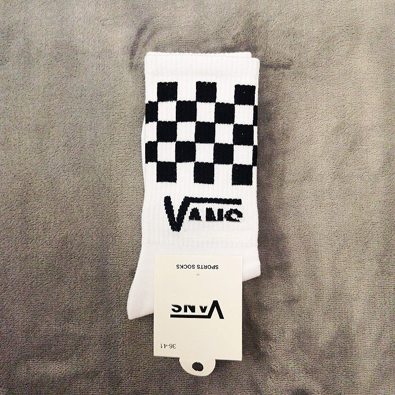 VSホワイトブラック