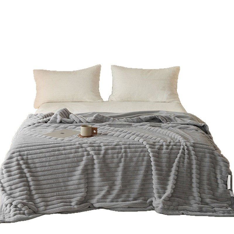 Nordic Style Four-Season Thick Blanket Office Air Conditioning Cloud Mink Velvet Nap Blanket Wholesale Flannel Solid Color
