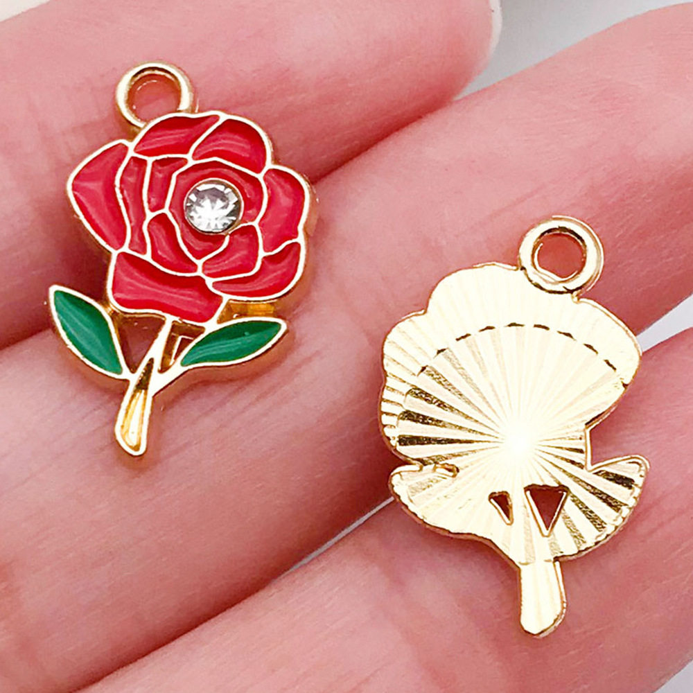 混50个红粉爱心桃心饰品配件 diy手链钥匙扣项链吊坠合金滴油挂件