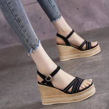 Trendy Versatile Wedge Height-Increasing Platform Sandals for Women Summer 2024 New Fashion Women's Platform High Heels