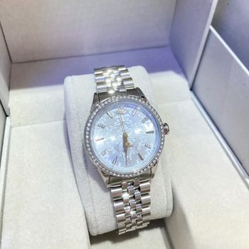 Little Red Book's Same Style Empress Watch Women's Watch Moonlight Blue Embossed Dial Dragon Fruit Fashion Steel Band Watch