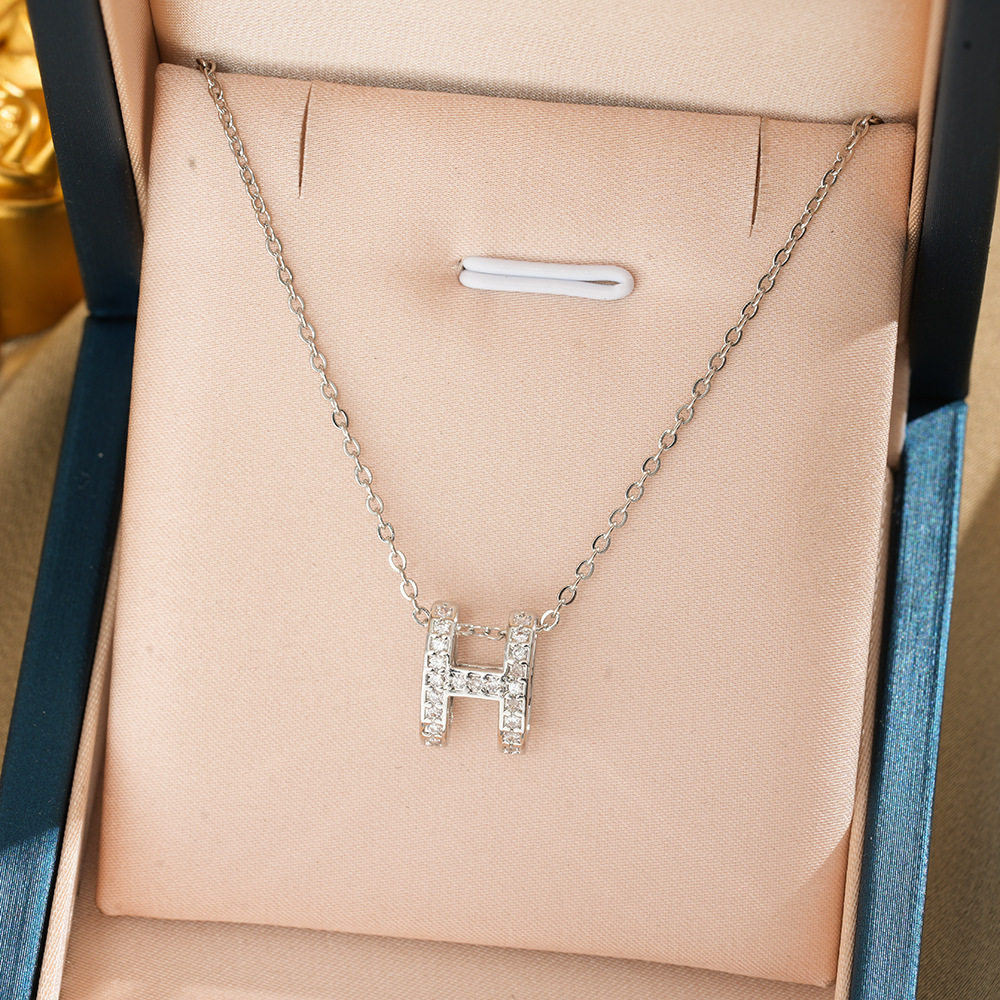 392 スモール H ネックレス - シルバー
