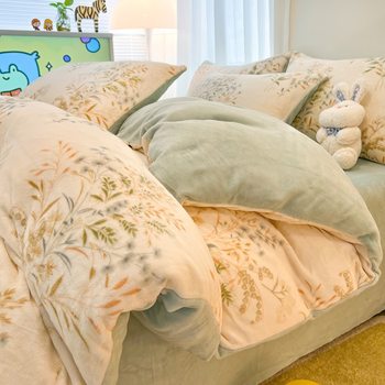 Class a Maternal and Infant-Grade Milk Velvet Four-Piece Bedding Set, Winter Light Luxury High-End Duvet Cover, Coral Velvet Three-Piece Set
