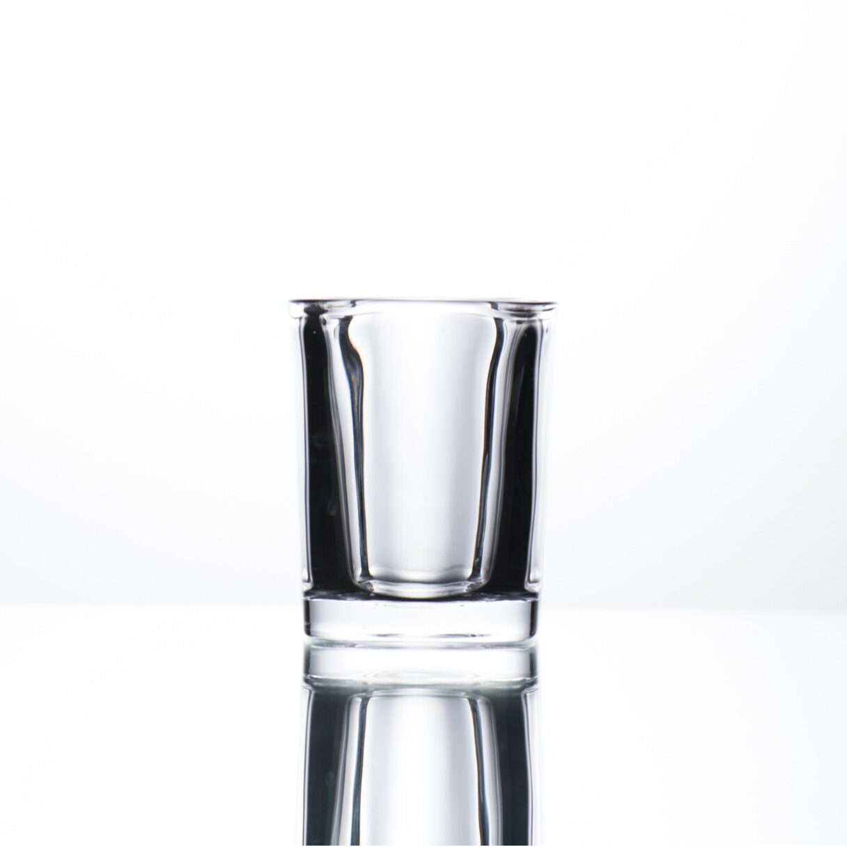 Thickened white wine and foreign wine container small spirits cup suit cup small wine cup transparent glass whisky bullet cup