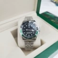 Four-pin coke ring, five-bead silver strap, black and green ring, black face