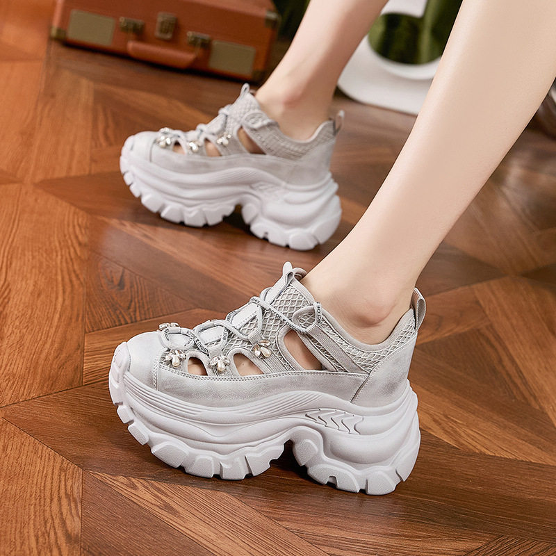 Giày sneaker nữ đế dày chunky phong cách thể thao đa năng, gót 8 cm — Xám, Trắng