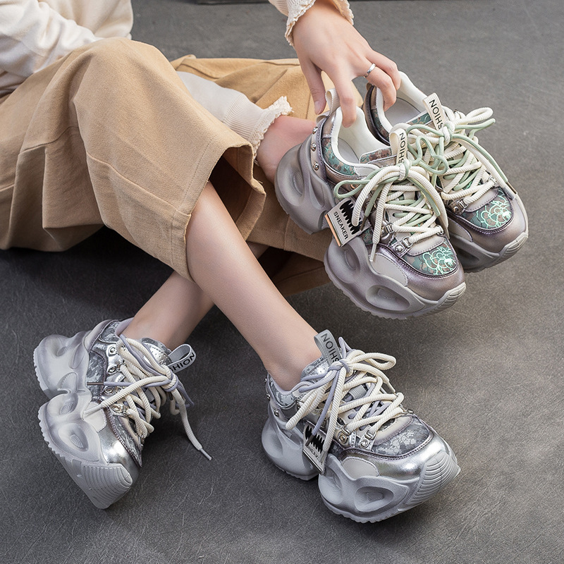 Giày Thể Thao Nữ Tăng Chiều Cao Hàng Mùa Xuân Thu Đông Phục Cổ Cổ Điển