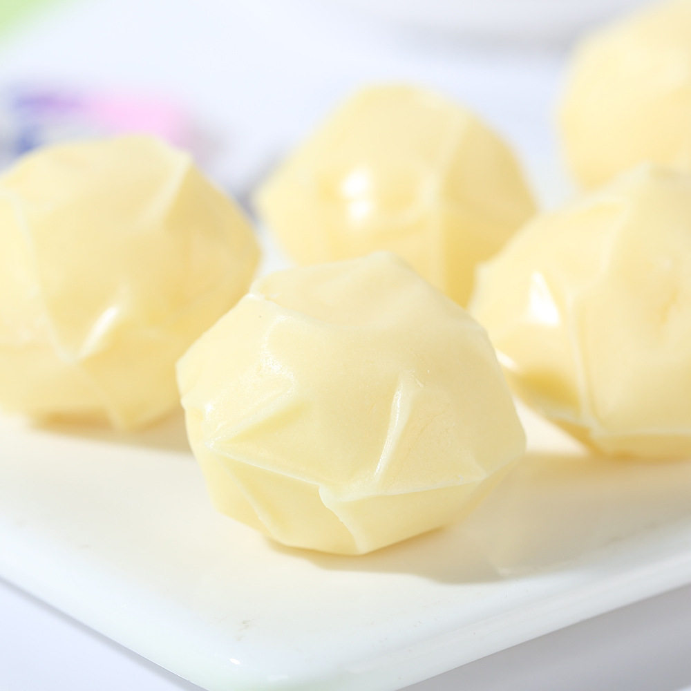 Totem Ranch Pulp Yogurt Inner Mongolia Cheese Pulp Strawberry Sandwich Milk Pimples Independent Packaging