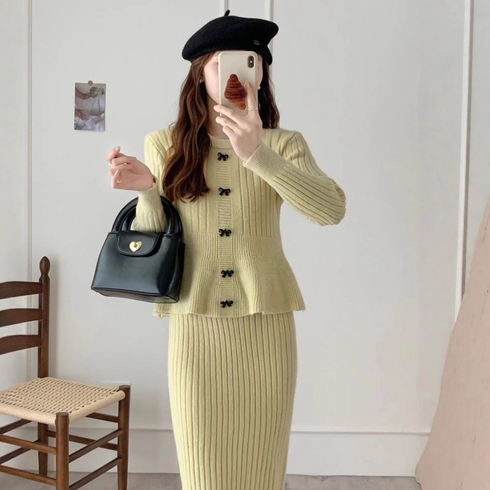 Autumn and Winter New Korean Style Fashionable Slimming Look Knitted Dress Suit Feminine Sweater Hip Skirt Two-Piece Set