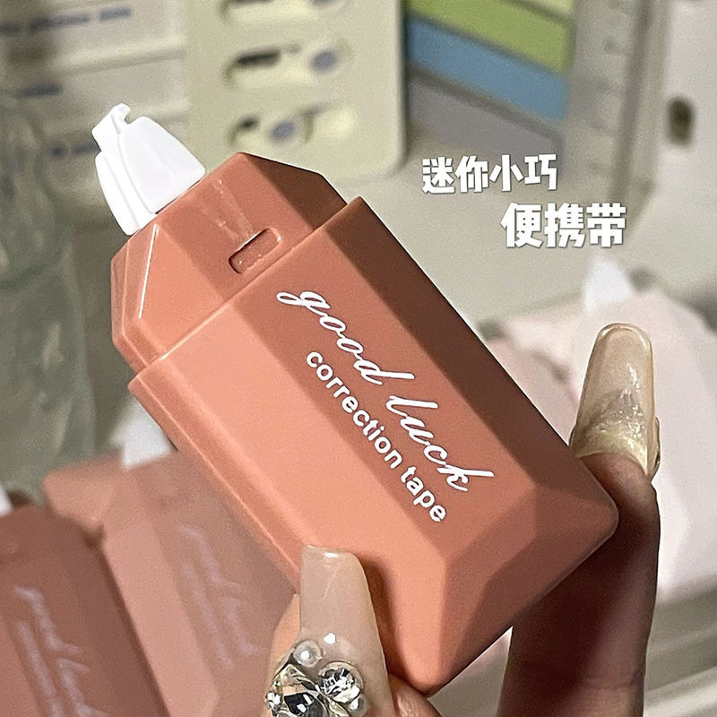 Correction tape wholesale high color value non-cassette tape continuous with large capacity mute correction tape portable word change tape for students