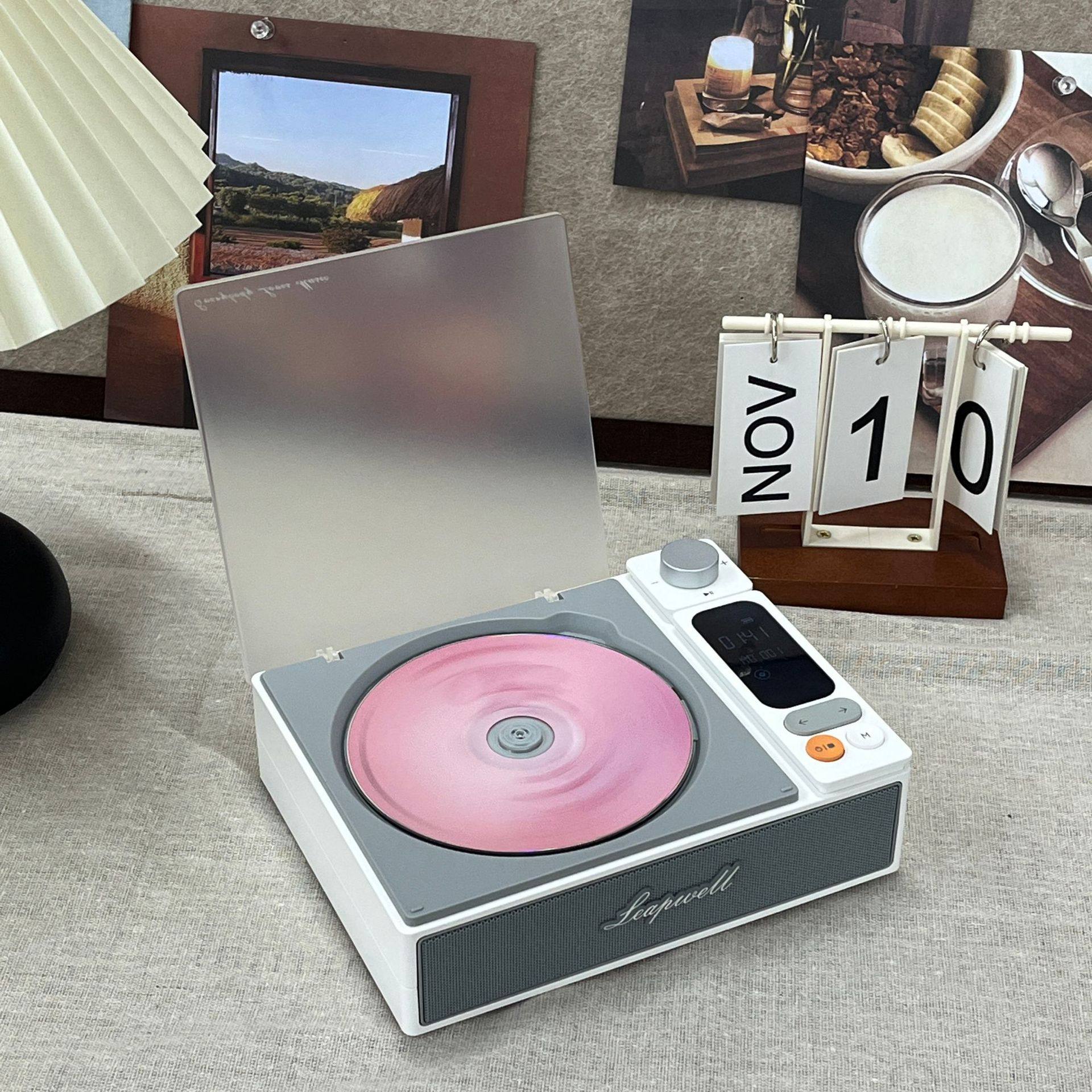 Hot Selling Retro CD Player Album Walkman CD Player CD Music Player Portable Bluetooth Audio Gift