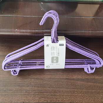 For Drying, This Hanger Can Be Used with Clothes of Various Lengths, Both Wet or Dry. It Features a Non-Slip Design and Is Suitable for Pants, Coats, and Wardrobes. It Can Be Used for Both Wet and Dry Clothes
