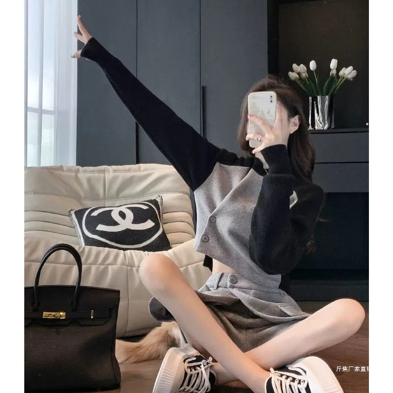 Mom's Casual Sports Suit Women's Autumn New Ladylike Style Fashionable Waist Shorts Two-Piece Set