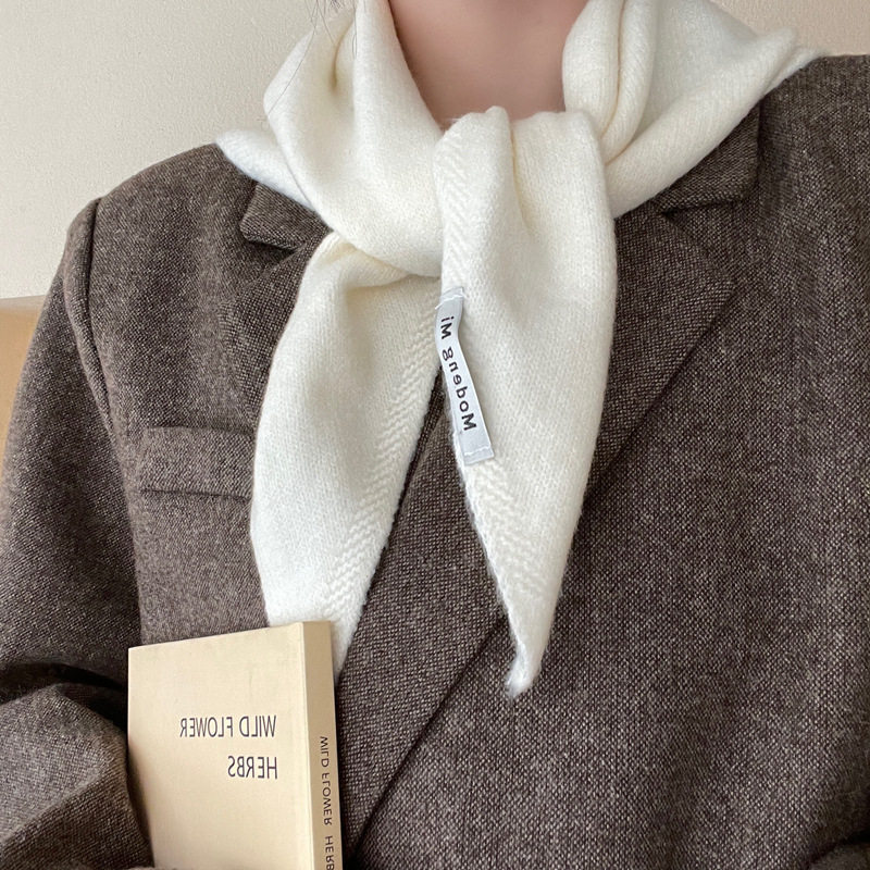 Solid Color Shawl Niche Brand Wool Knitted Triangle Scarf Women's Headscarf Knitted Scarf Multi-Functional Warm and Versatile