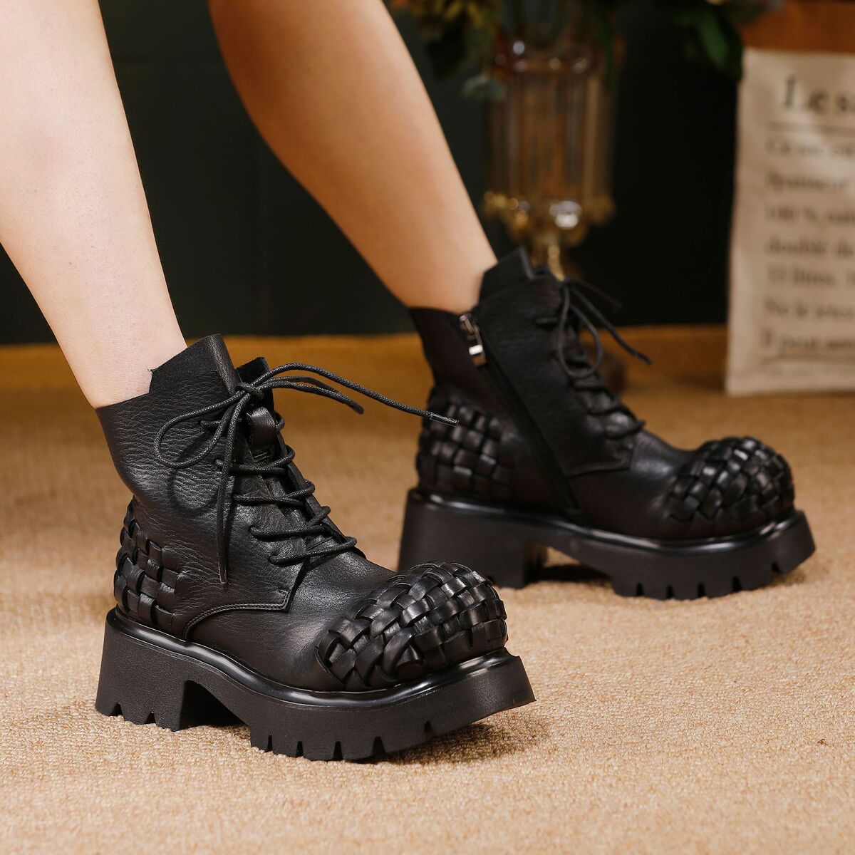 Boot Martin nữ da bò thật cổ ngắn phối dây kéo bên hông — đen, màu nâu
