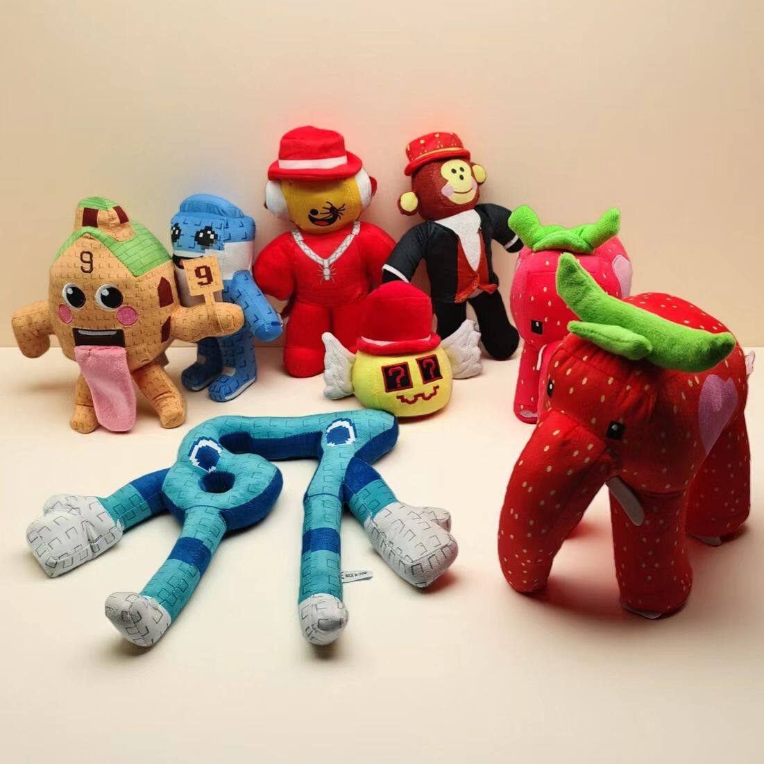 跨境新品Steal a Brainrot plush 机顶盒9号房子毛绒公仔创意玩具