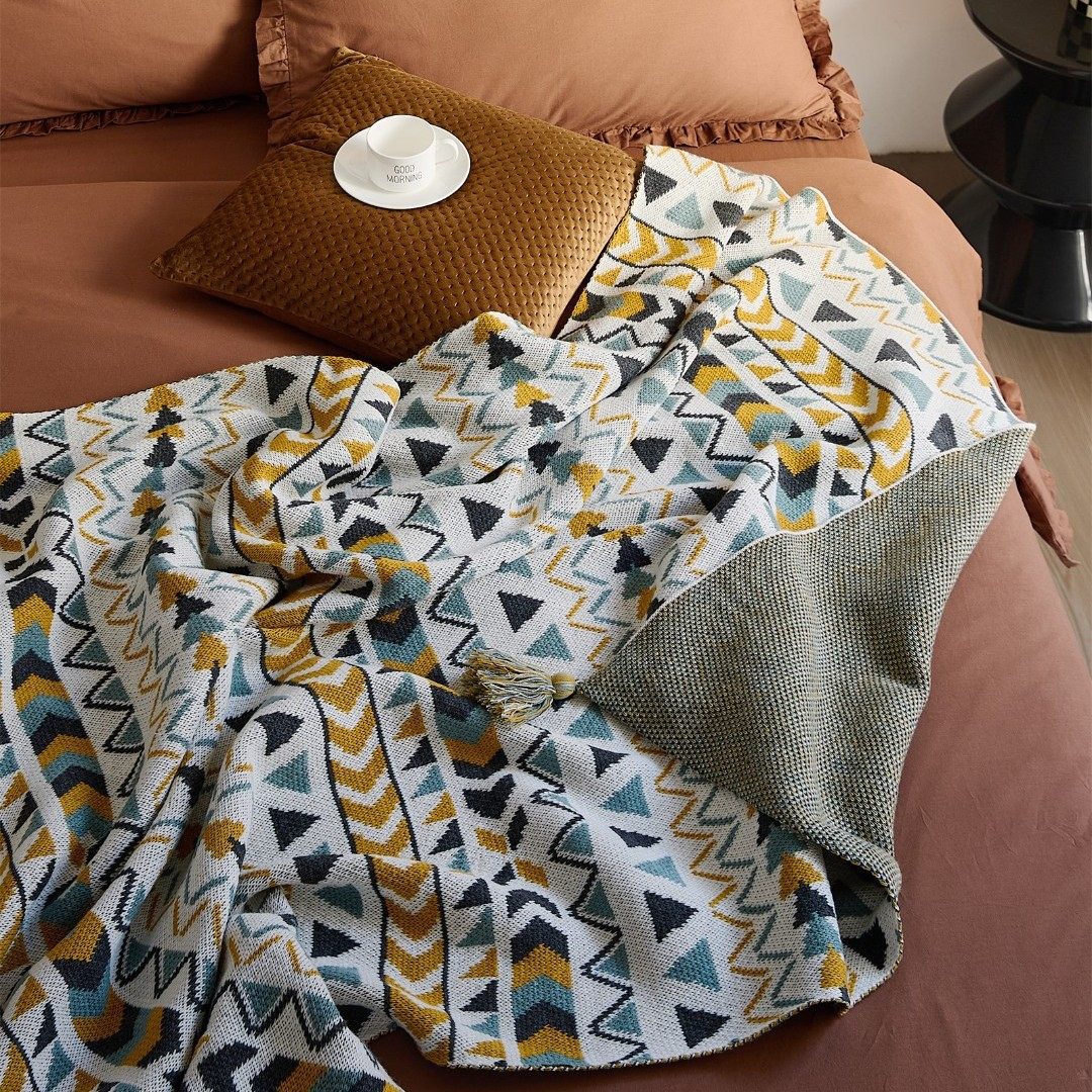 Bohemian Style Sofa Blanket Ethnic Style Blanket Nordic Style Shawl Air Conditioning Blanket Homestay Knitted Tassel Bed End Blanket