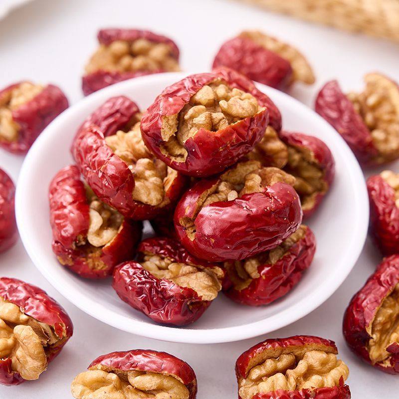 Miss You so Much, Gray Dates with Walnuts, No-Wash Xinjiang Gray Dates with Walnuts, 5kg Packs, New Year's Healthy Snacks for Women