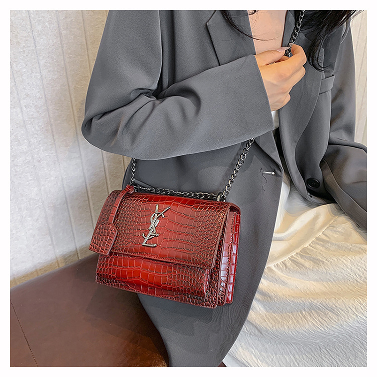 O1CN01txVKN61a0nN3BkCEM !!2218817593268 0 cib