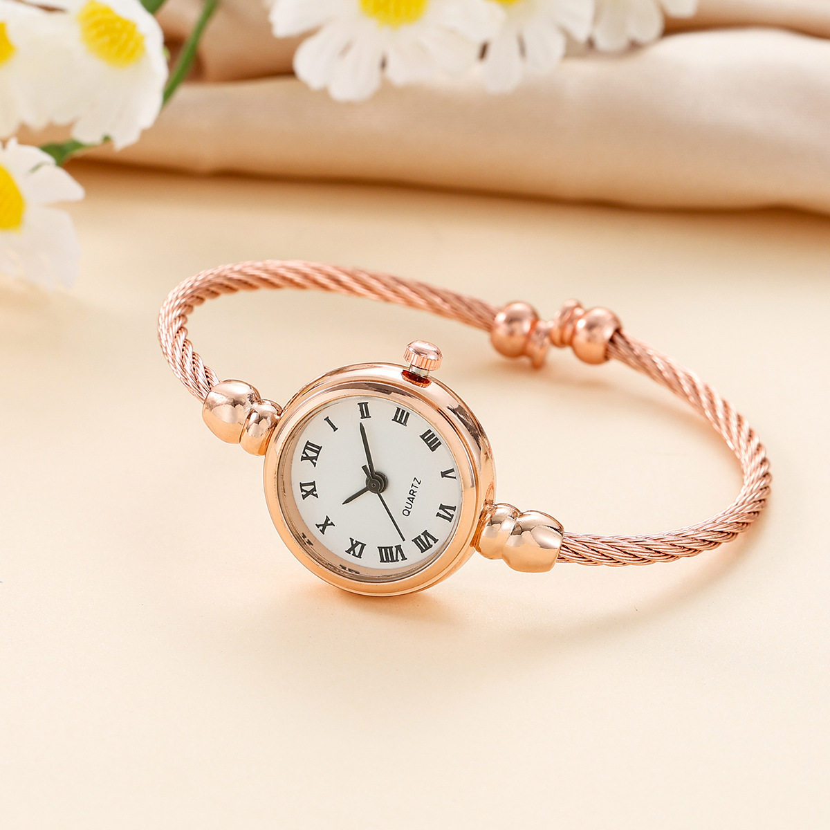 休闲女表小清新手表学生韩版简约潮流ulzzang手链式女学生